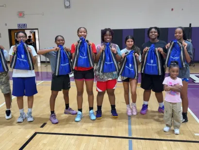 Girls Basketball team 21x