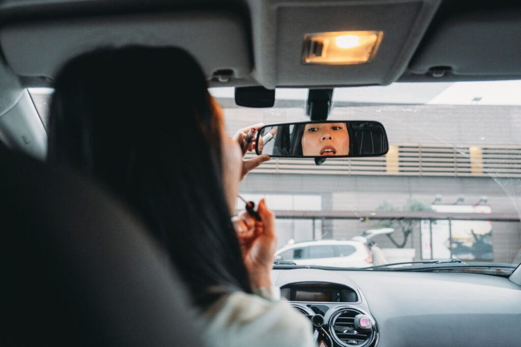 types of distracted driving